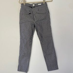 Gap skinny ankle pants, size 6